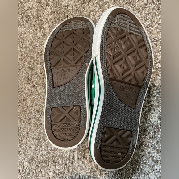 Converse | Kids Green Low Top Sneakers | Unisex - Picture 7 of 7